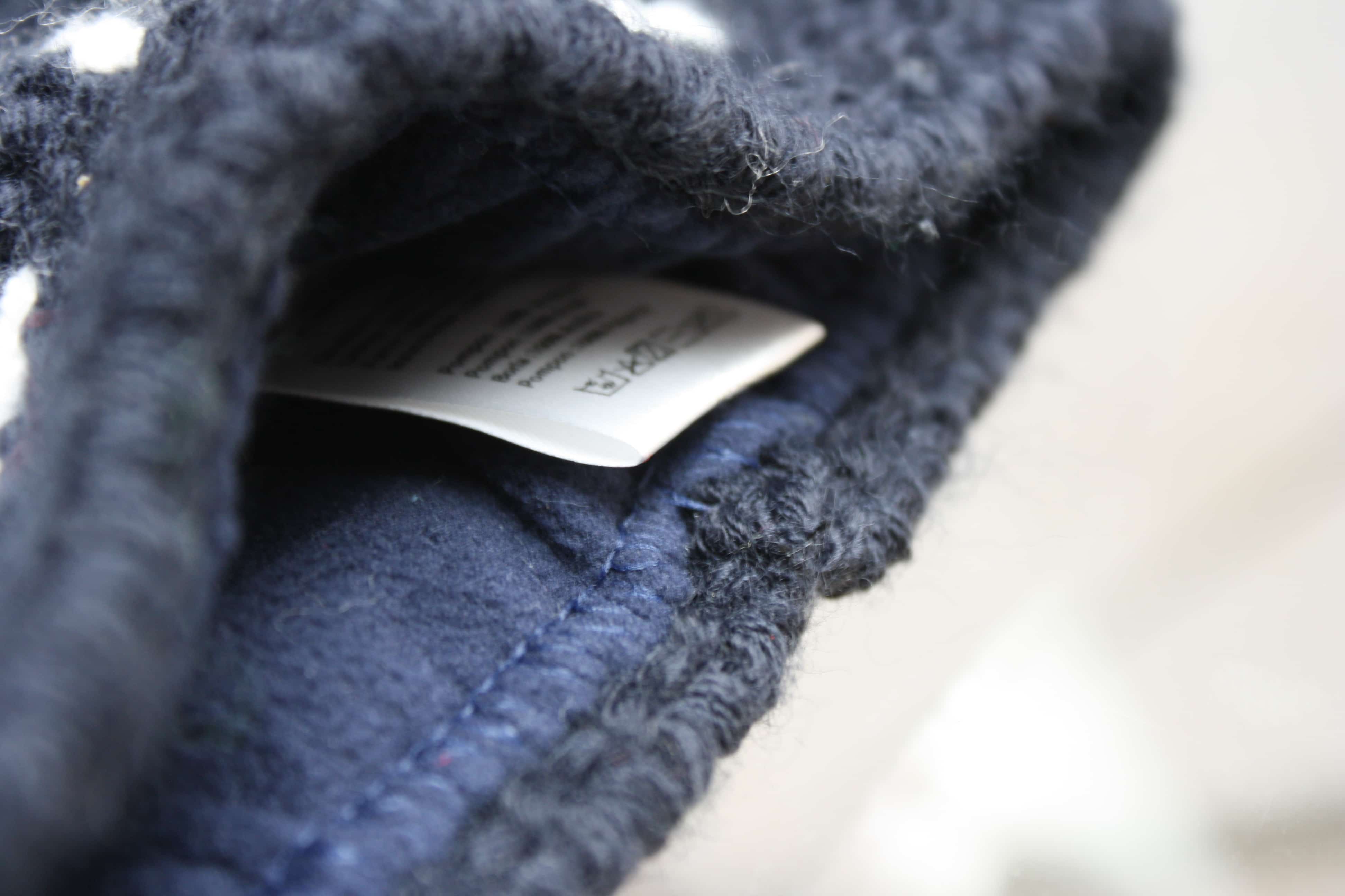 Pudelmütze Riesenbommel handbestickt Winter 2