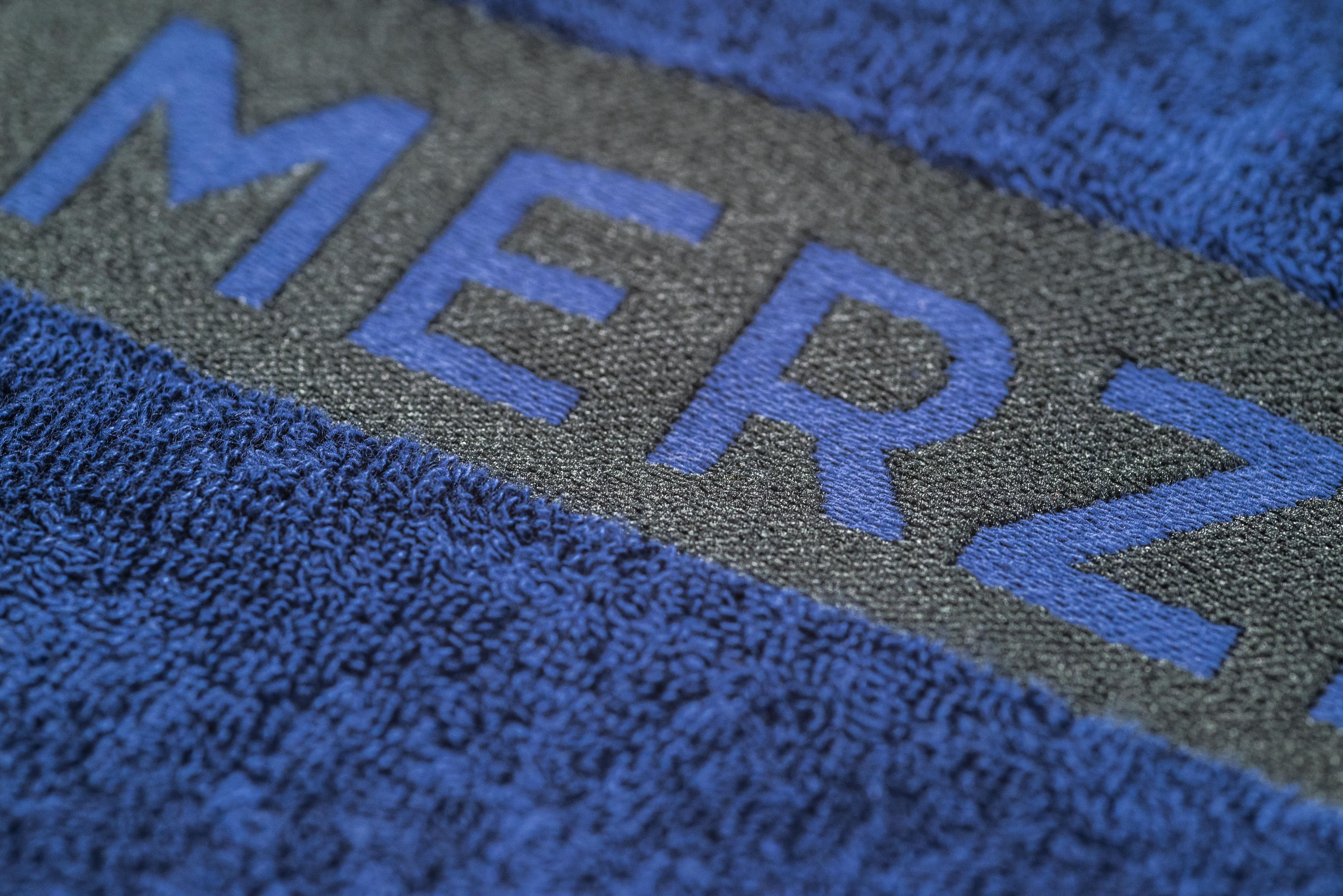 Badetuch 70x140 cm Logo geprägt Badetuch 70x140 cm Logo geprägt