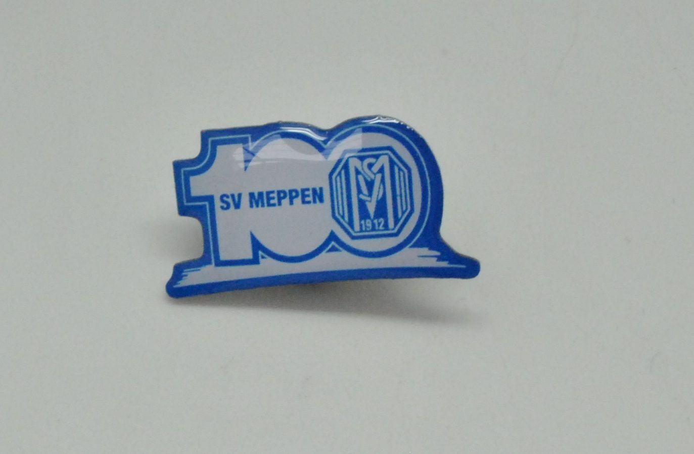 Pin Jubiläum gedruckt