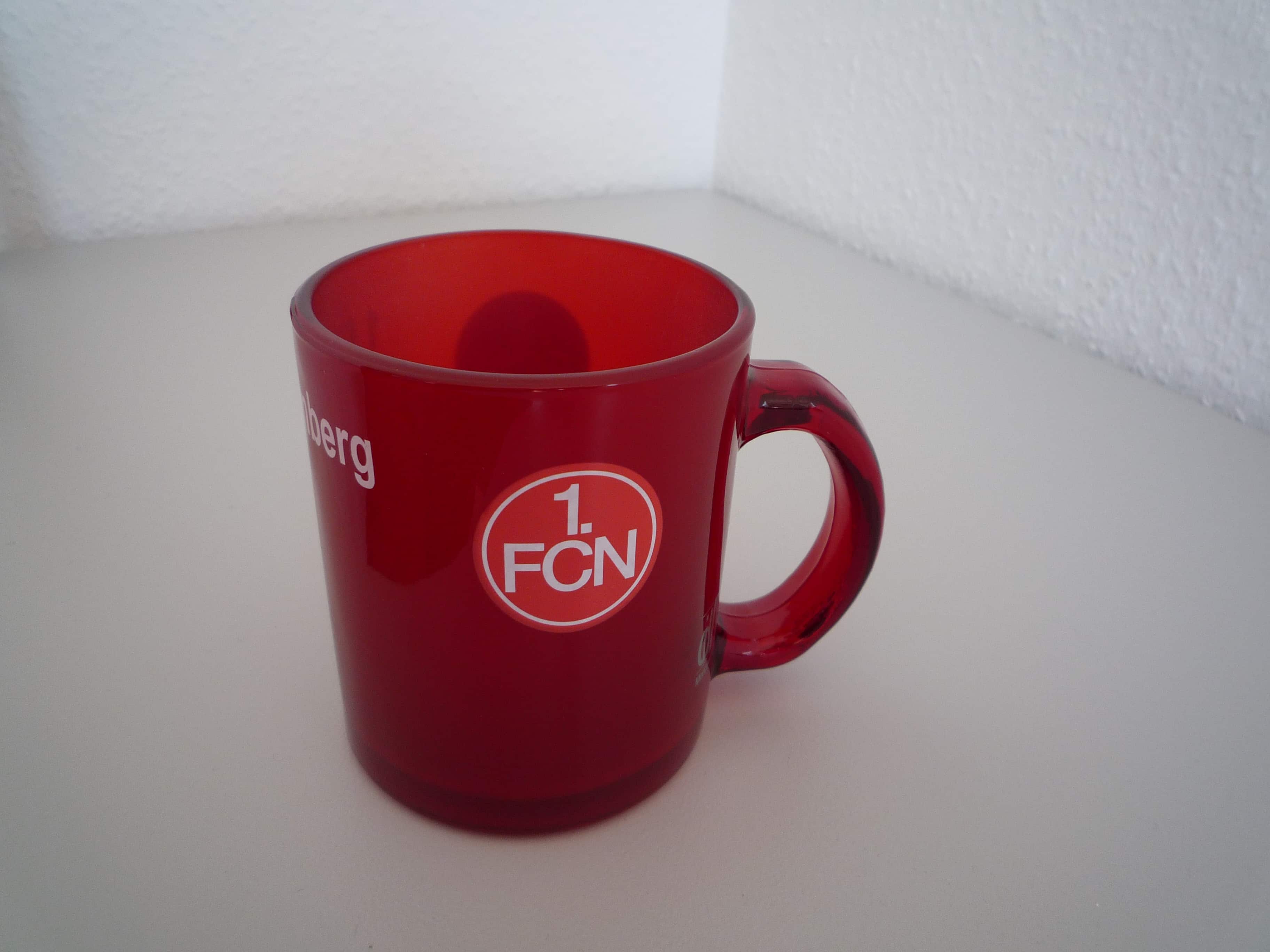 Tasse Glas farbig