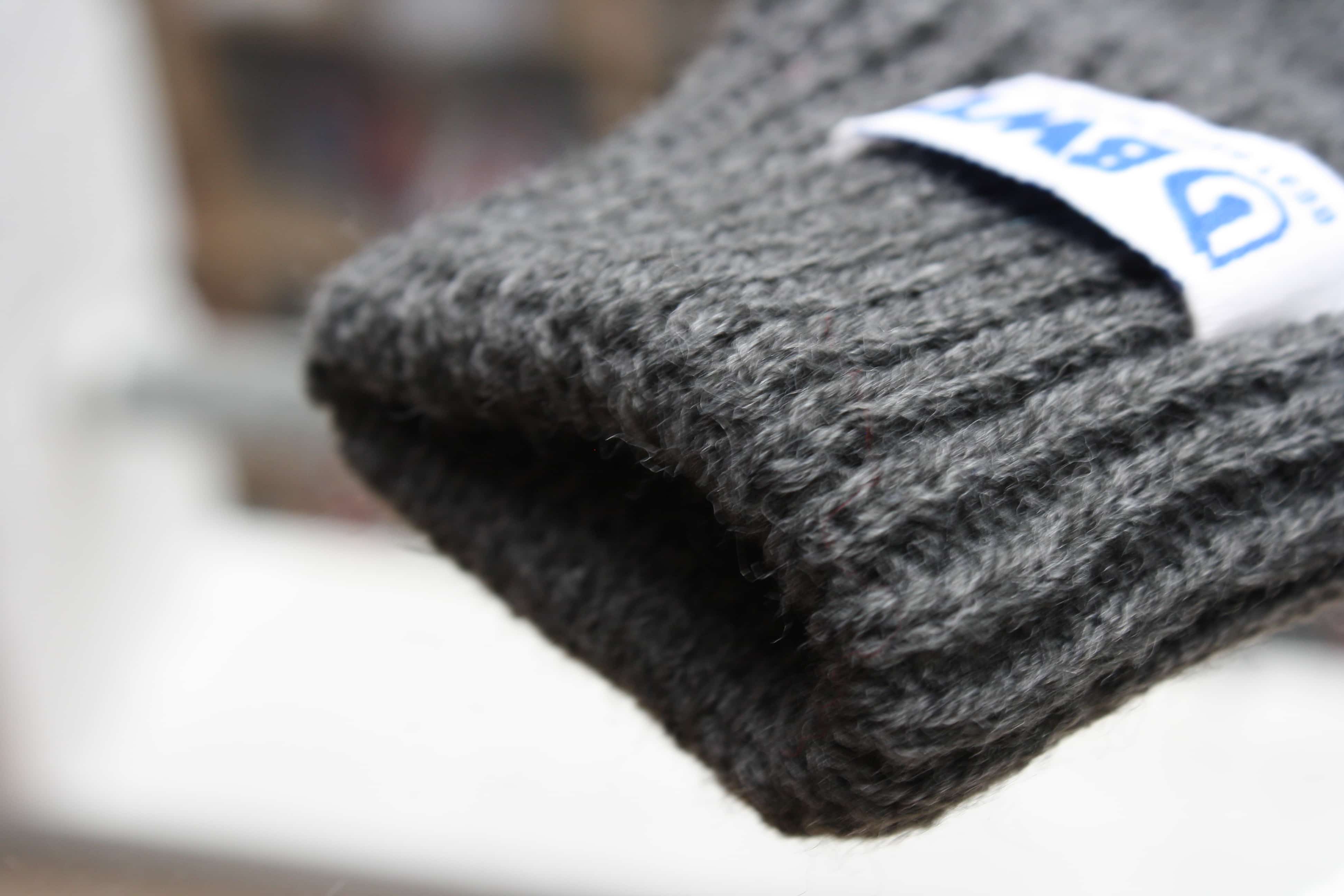 Handschuh gestrickt, mit Touch u. Weblabel
